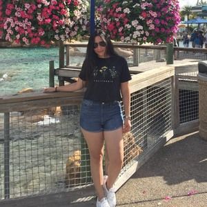 Meet your Posher, Paula